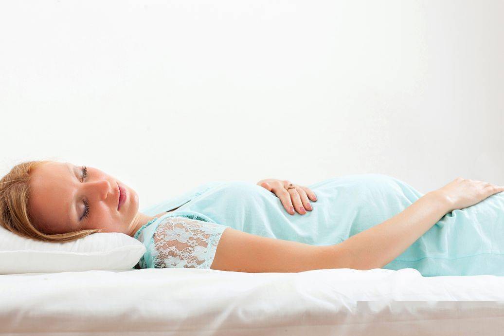 胚胎移植数量的科学考量与辅助生殖技术